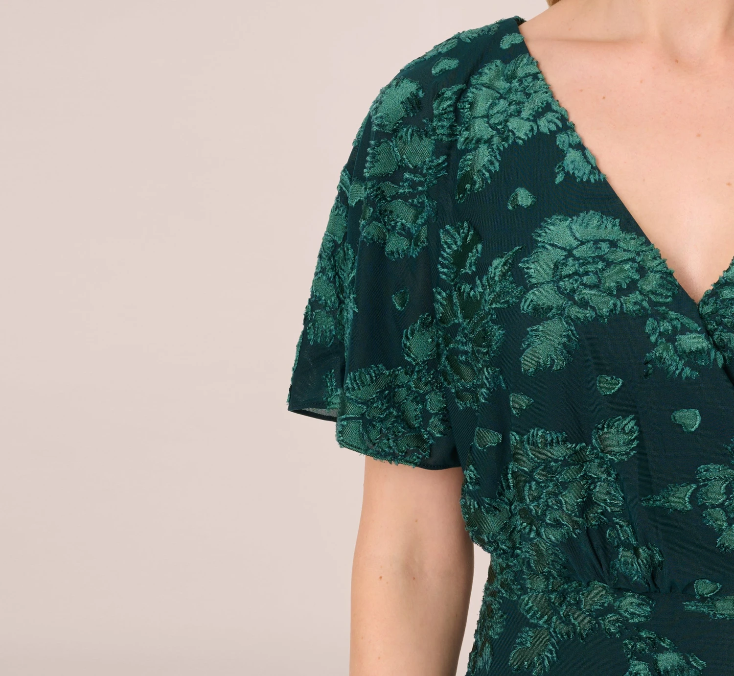 Adrianna Papell Floral Burnout Velvet Long Blouson Gown In Hunter 5 Adrianna Papell Floral Burnout Velvet Long Blouson Gown In Hunter - Image 5